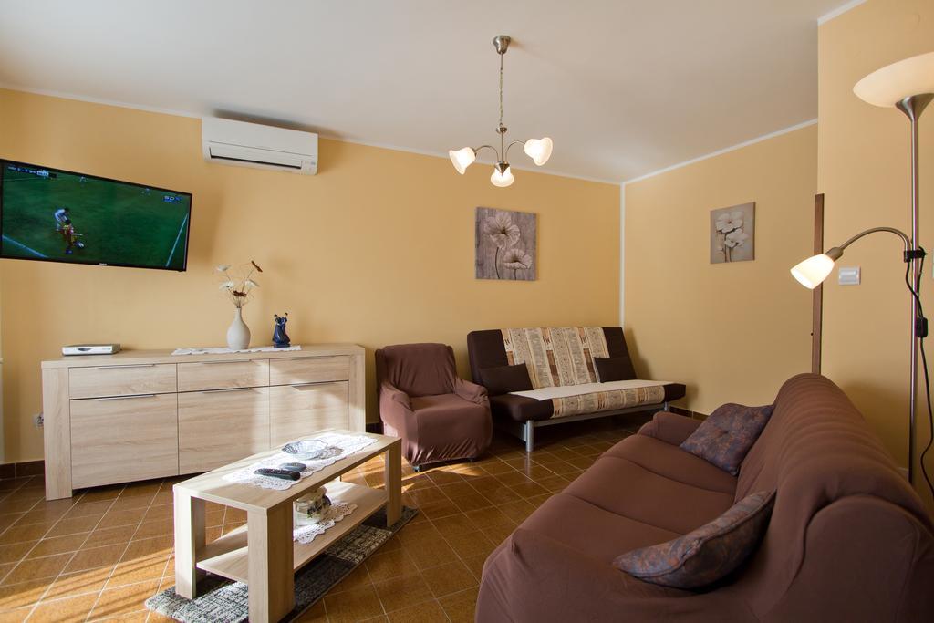 Apartments Davorka 포레치 외부 사진